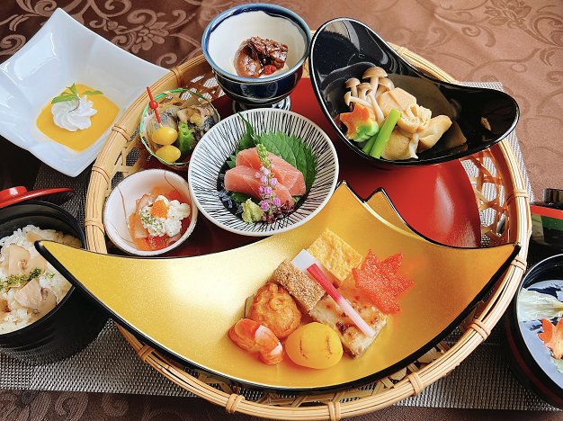 花かご御膳(デザート付)