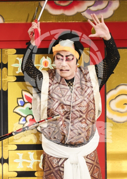 【5月】弁天娘女男白浪極楽寺山門の場