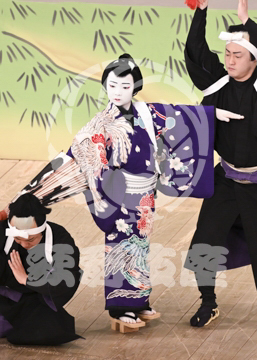 【5月】弁天娘女男白浪稲瀬川勢揃いの場