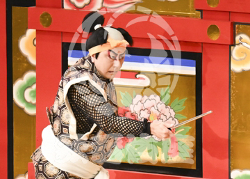 【5月】弁天娘女男白浪極楽寺山門の場