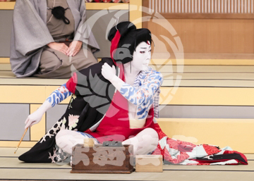 【5月】弁天娘女男白浪浜松屋見世先の場