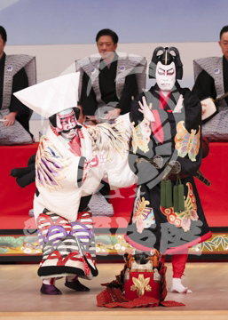 【1月】當午歳歌舞伎賑正札附根元草摺