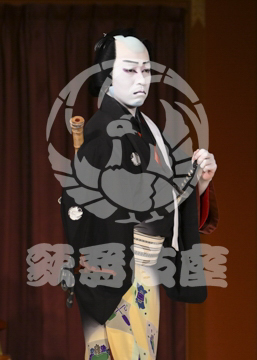 【2月】弥栄芝居賑猿若座芝居前