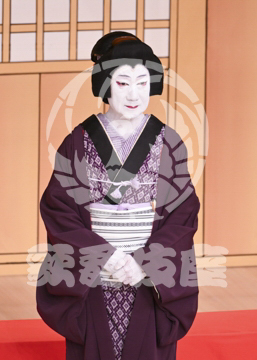 【2月】弥栄芝居賑猿若座芝居前