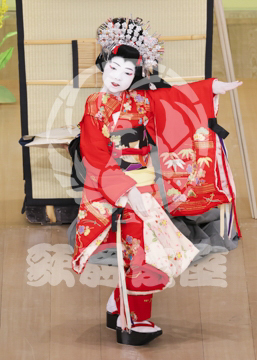 【6月】戻駕色相肩